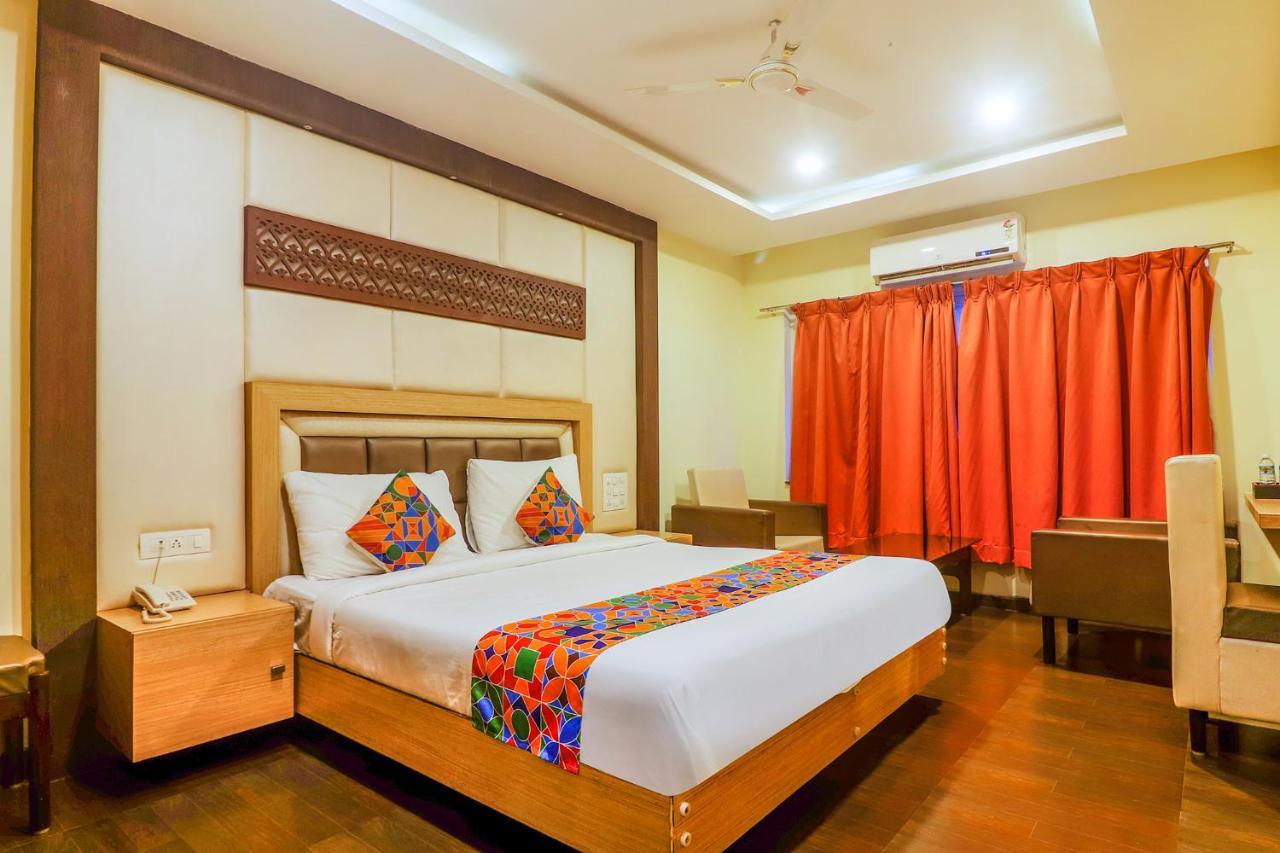 Fabhotel Keerthi'S Anupama - Nr Indira Gandhi Stadium Vijayawāda Zewnętrze zdjęcie