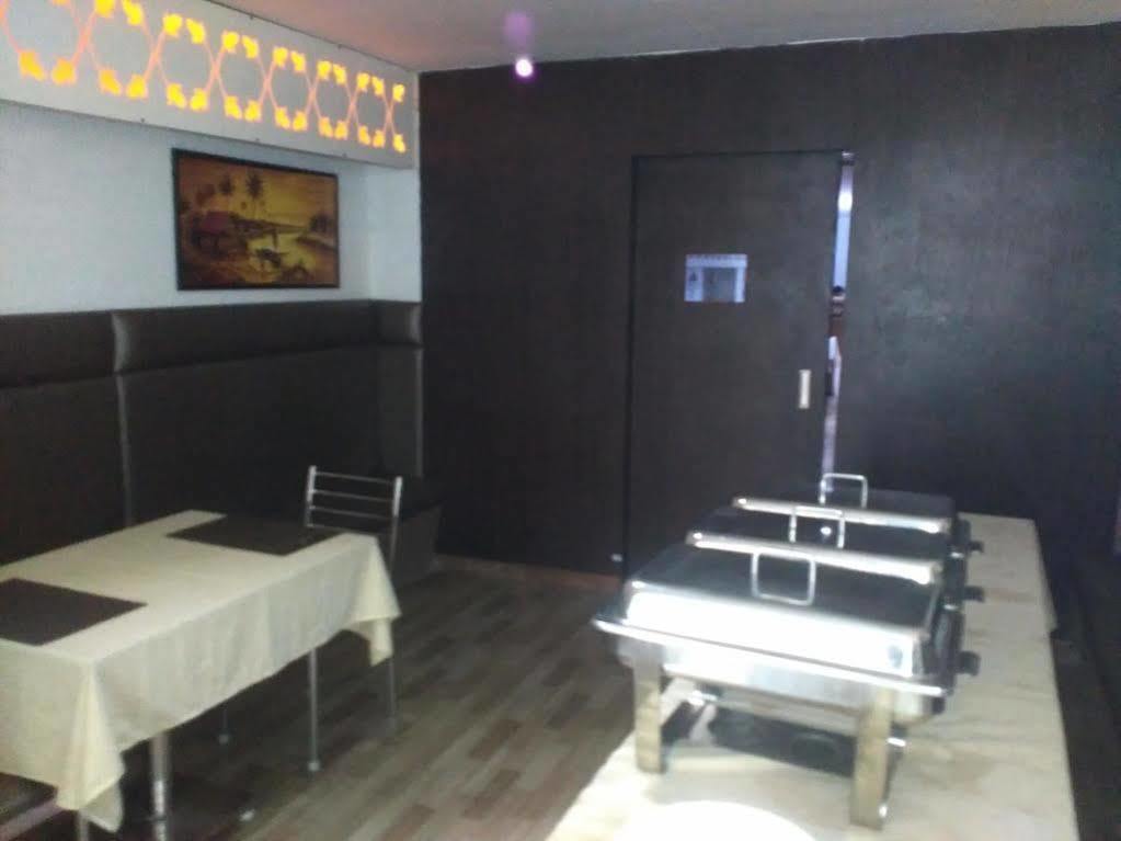 Fabhotel Keerthi'S Anupama - Nr Indira Gandhi Stadium Vijayawāda Zewnętrze zdjęcie